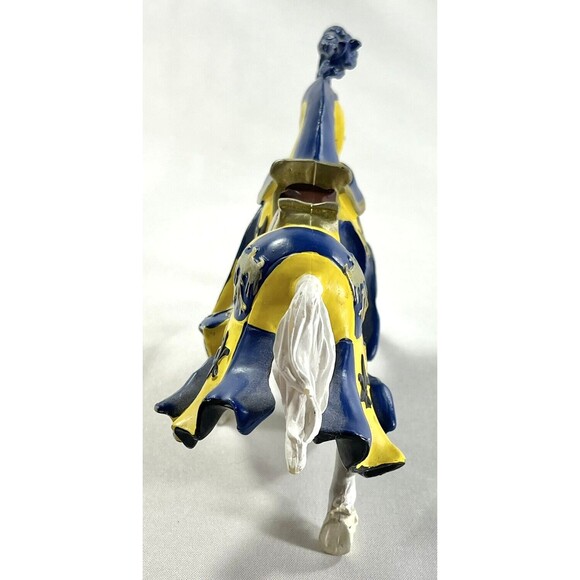 2002 Papo Medieval Knight Blue and Gold Jousting Horse Vintage Toy - Picture 7 of 10